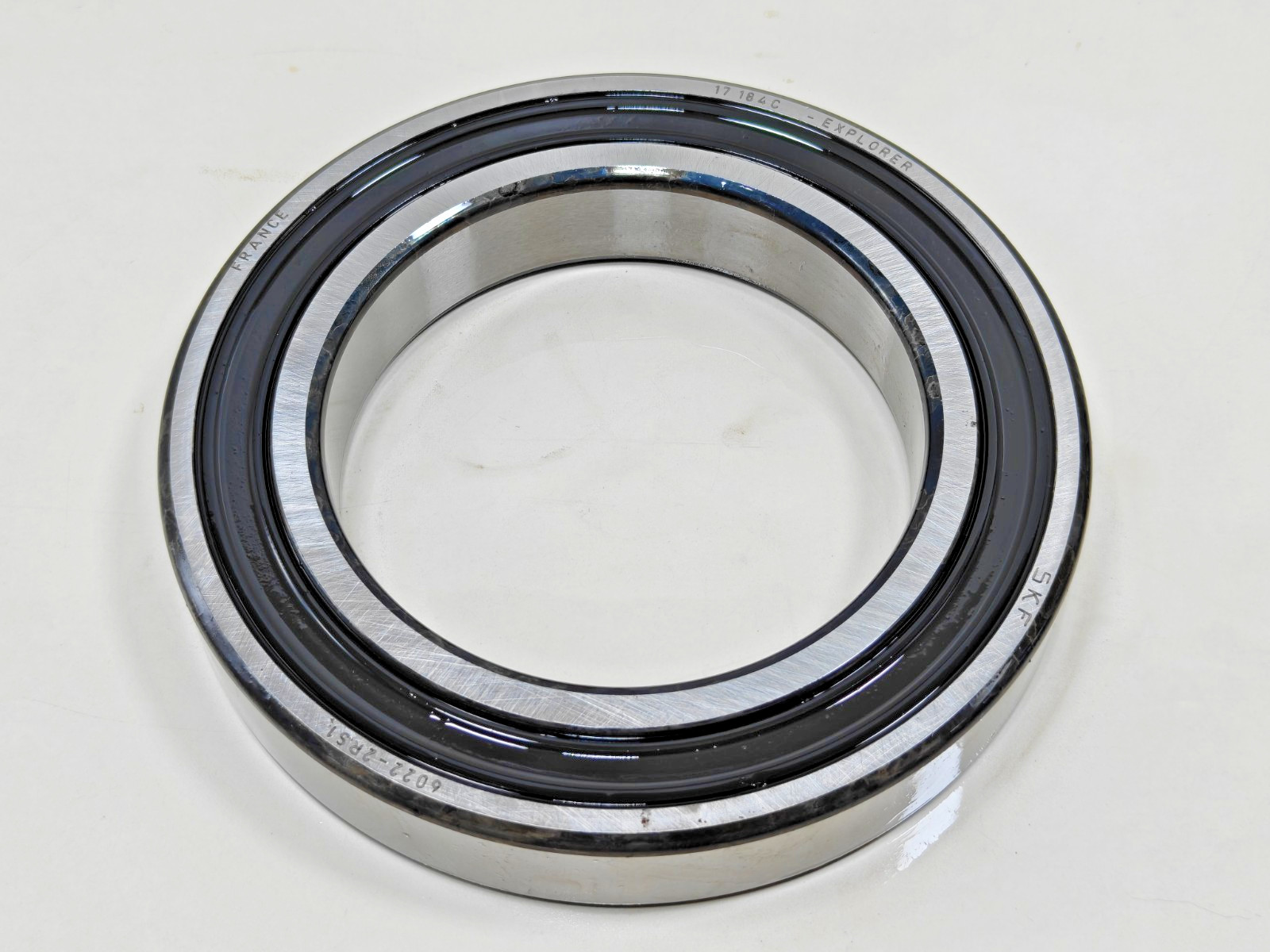 6022-2RS1 SKF Deep Groove Ball Bearing SKF 6022 2RS1 110x170x28mm 6022 2RS