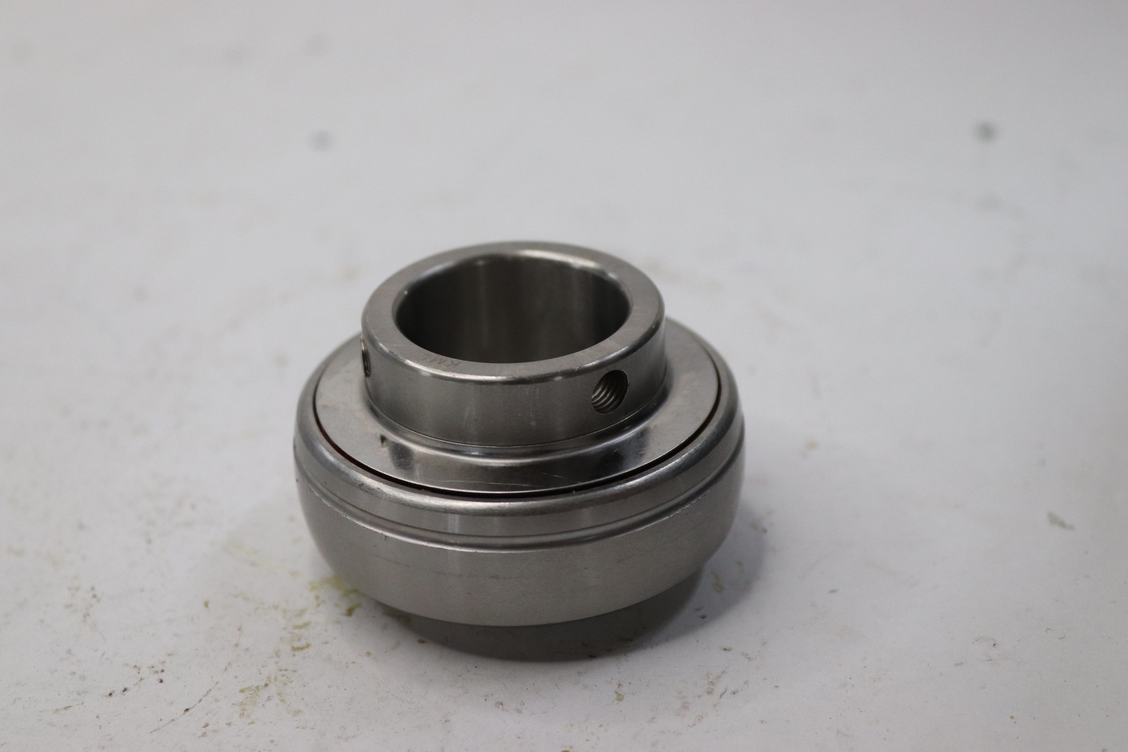 NTN Insert Ball Bearing 1-3/16″ Bore Dia. x 62 MM OD x 38.1 MM W SUC206-19