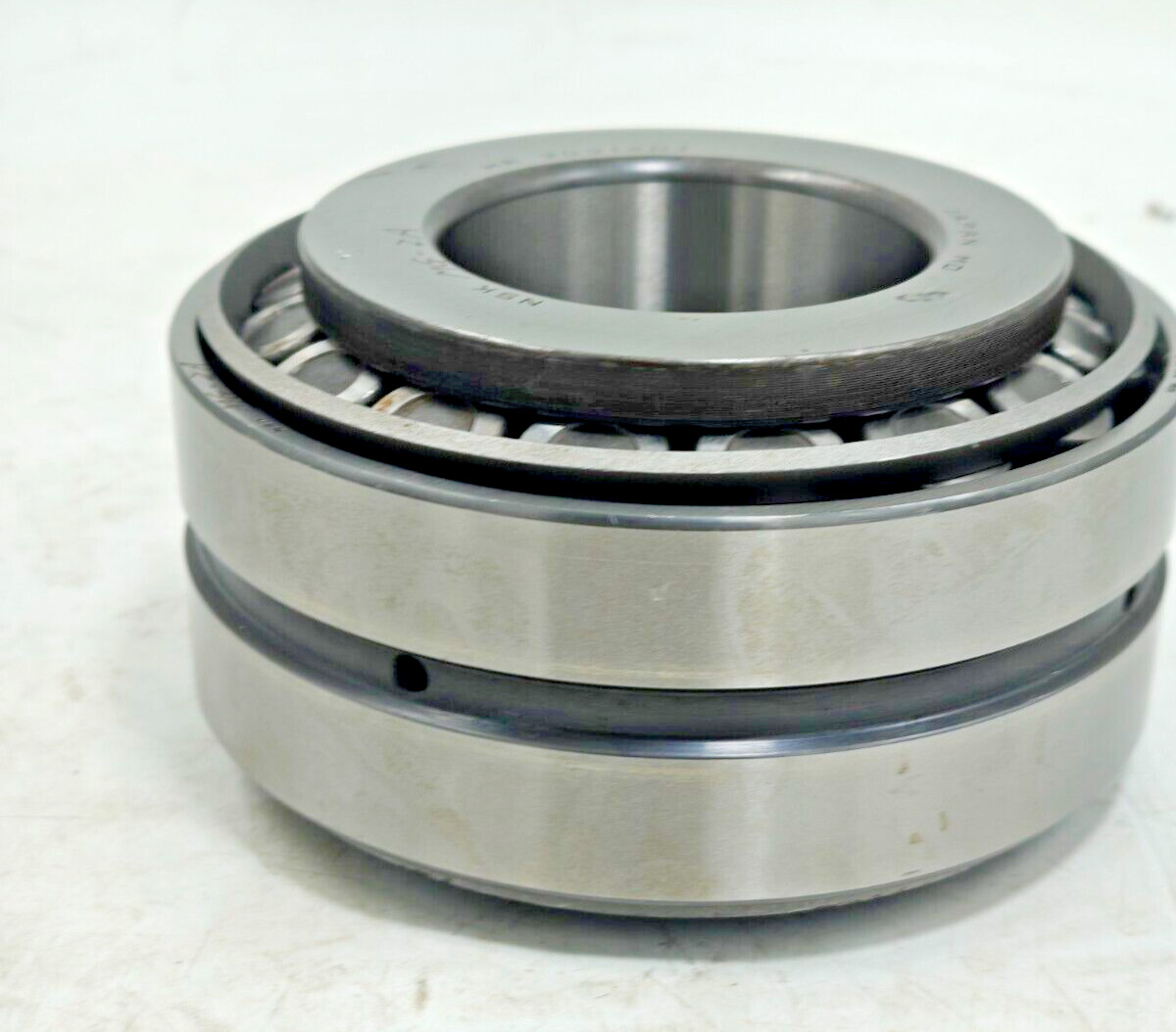 NSK HR 30314 DJ / HR 70KDE43 C3 Double-Row Tapered Roller Bearings