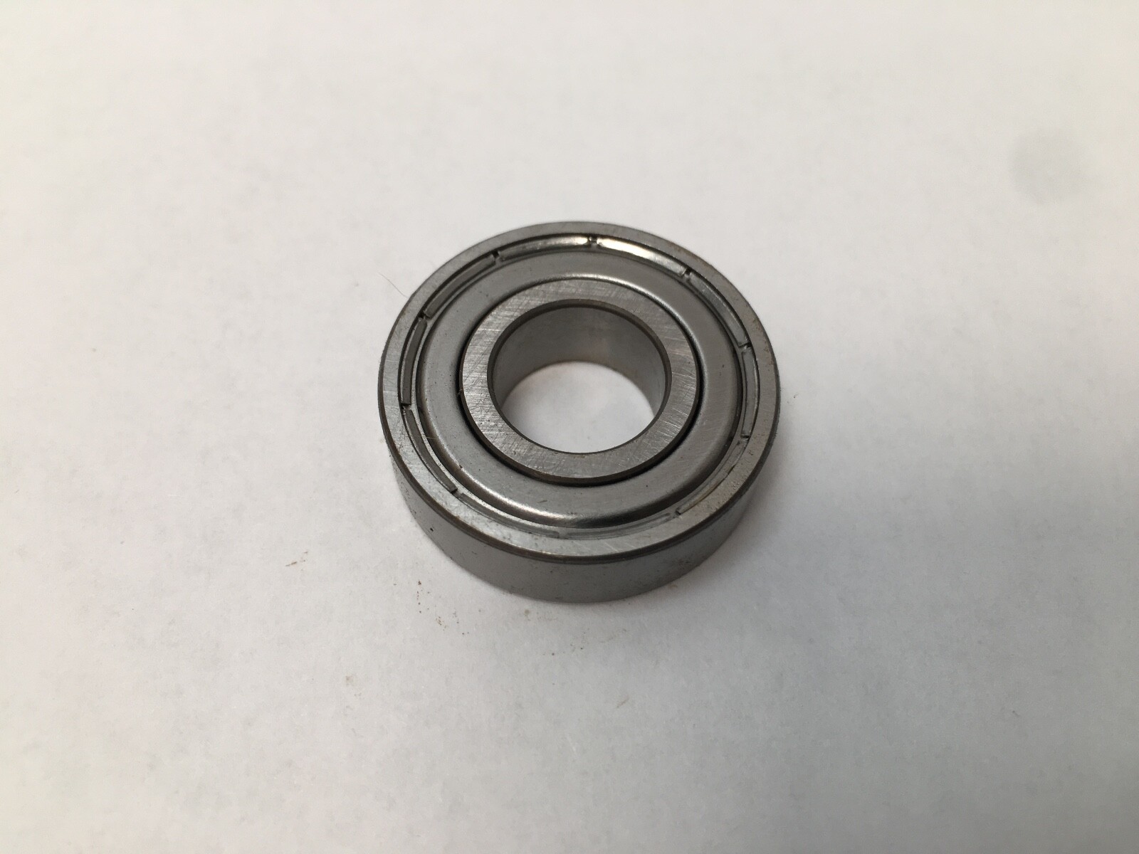 10pcs SKF 6001-2ZC3 Bearing Metal Seals 12x28x8mm 6001 2Z ZZ C3/JEM 6001Z France