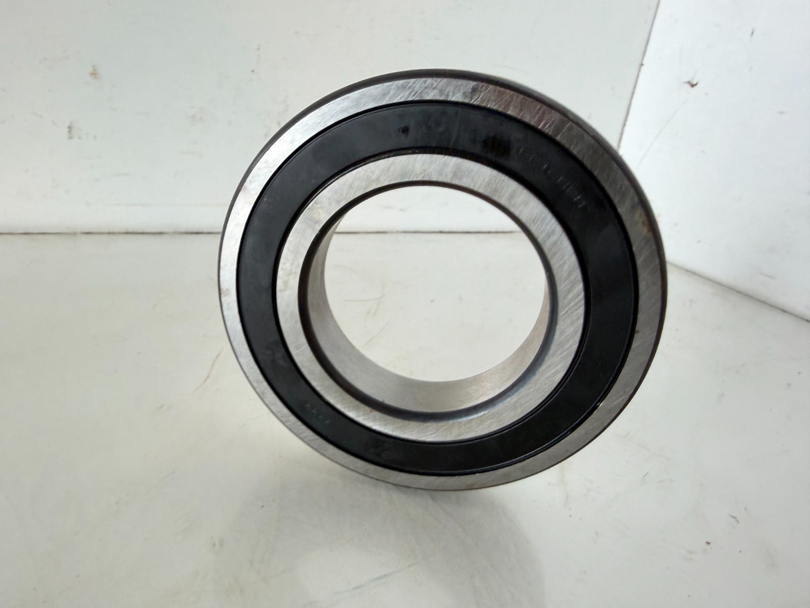 NEW SKF 6212-2RS C3 Rubber Seal Ball Bearing 60x110x22 2RS/C3 62122RS/C3 (el29)