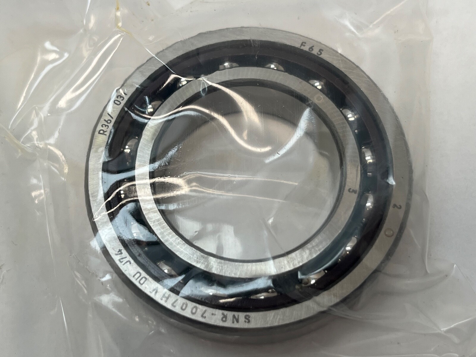SNR 7007HDUJ74-1/2PR Bearing 35x62x14 mm 7007-E-T-DUL-P4 7007-H-DU-J74 France