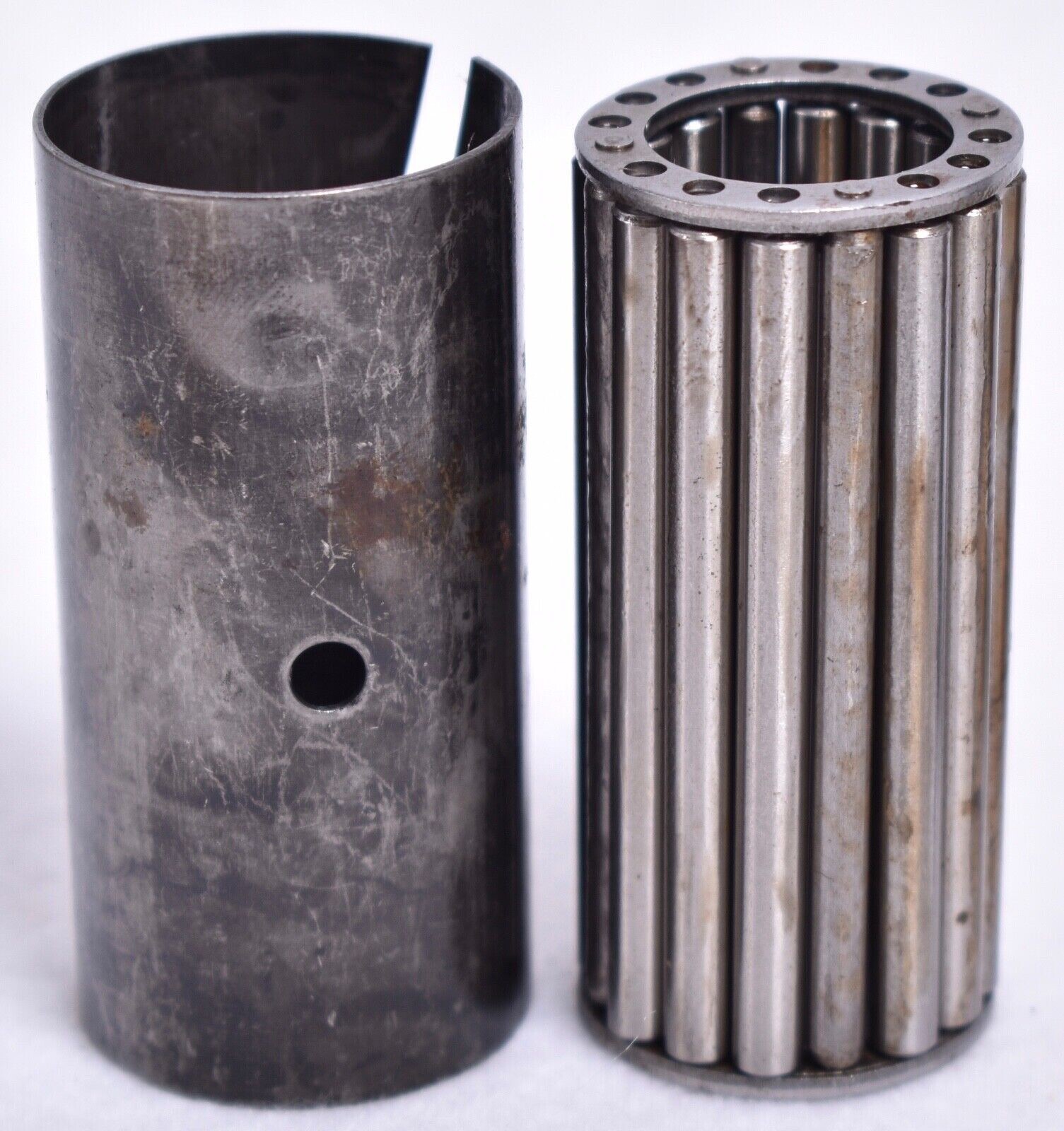 2 Count Berliss Roller Bearings Split Outer Races HP93340