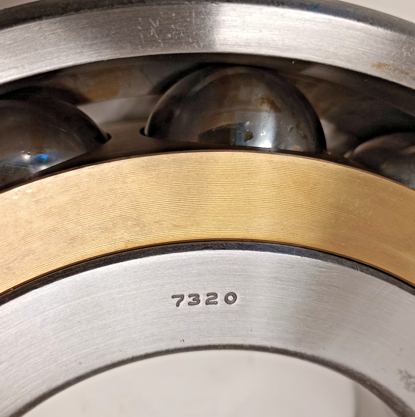 RHP 7320 Angular Contact Ball Bearing 100x215x47mm ref# 7320B / 7320M / 100M