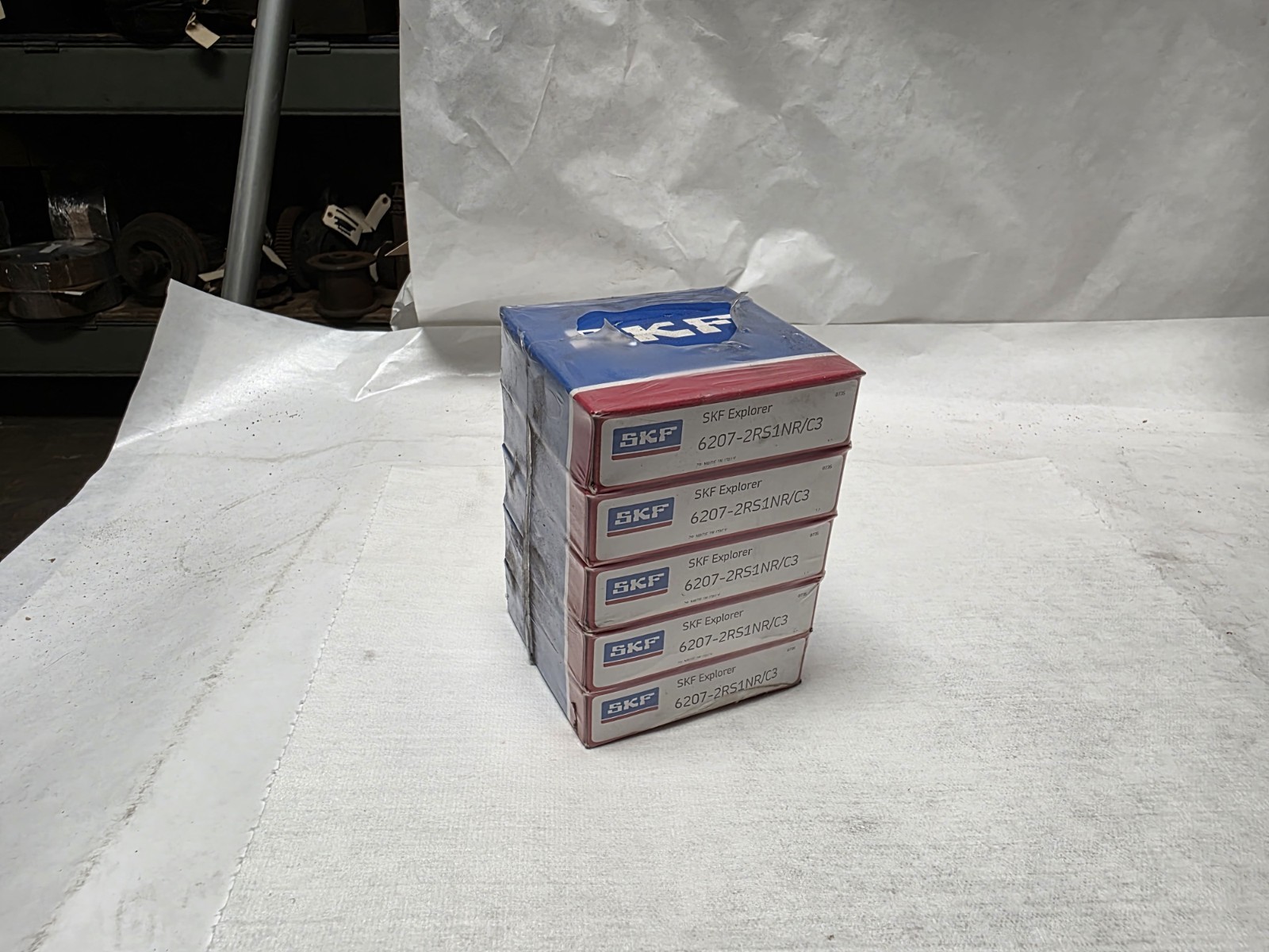 5pcs. of SKF Explorer 6207-2RS1NR/C3 Radial/Deep Groove Ball Bearing