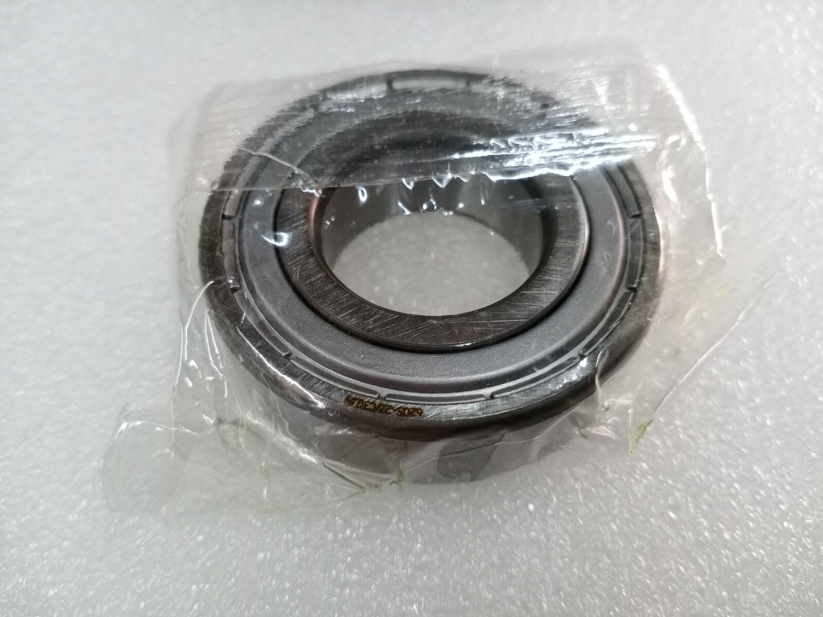 6205 ZZ JEM SKF Explorer Bulgaria Single Row Deep Groove Ball Bearing 6205ZZJEM
