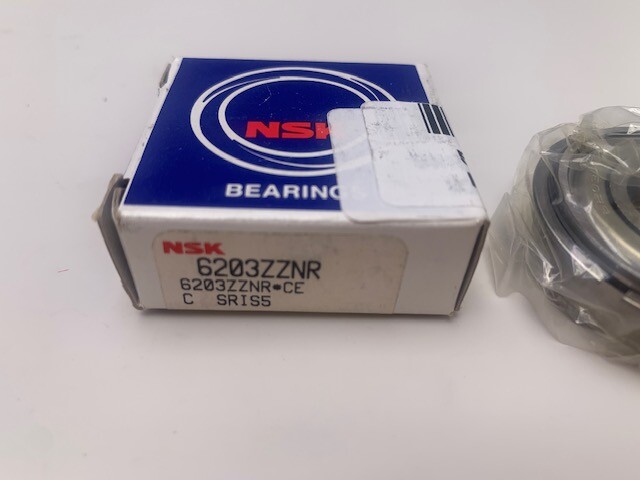 NSK 6203ZZNR Bearing new