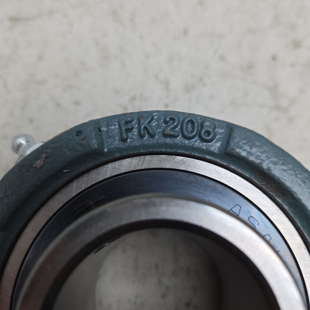 Ami Bearings UCFK208 Flange Bracket Bearing 40mm Bore 1-9/16″ 3 Bolt New