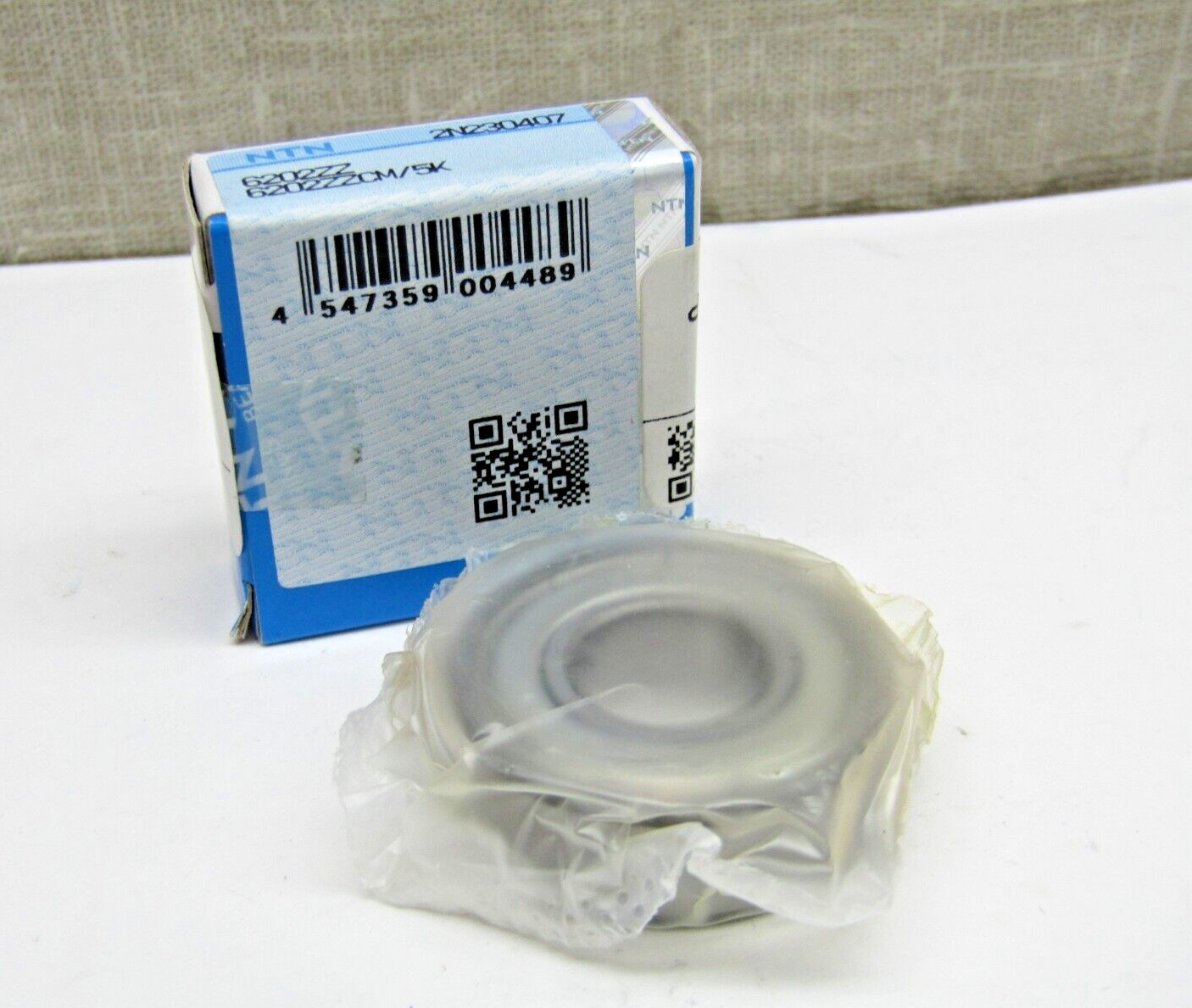 NTN 6202-ZZ CM 15mm X 35mm X 11mm Shielded Bearing