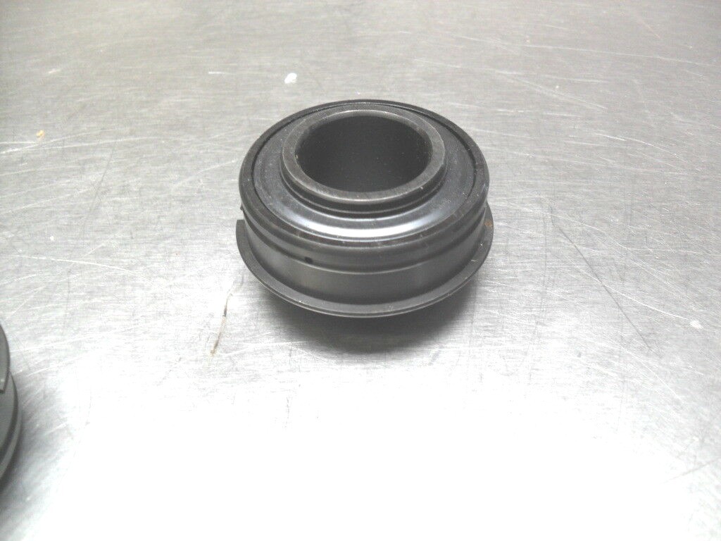 IPTCI Bearing ER206-20 BORE 1 1/4″ BEARING INSERT LOCKING: SET SCREW WITH SNAP
