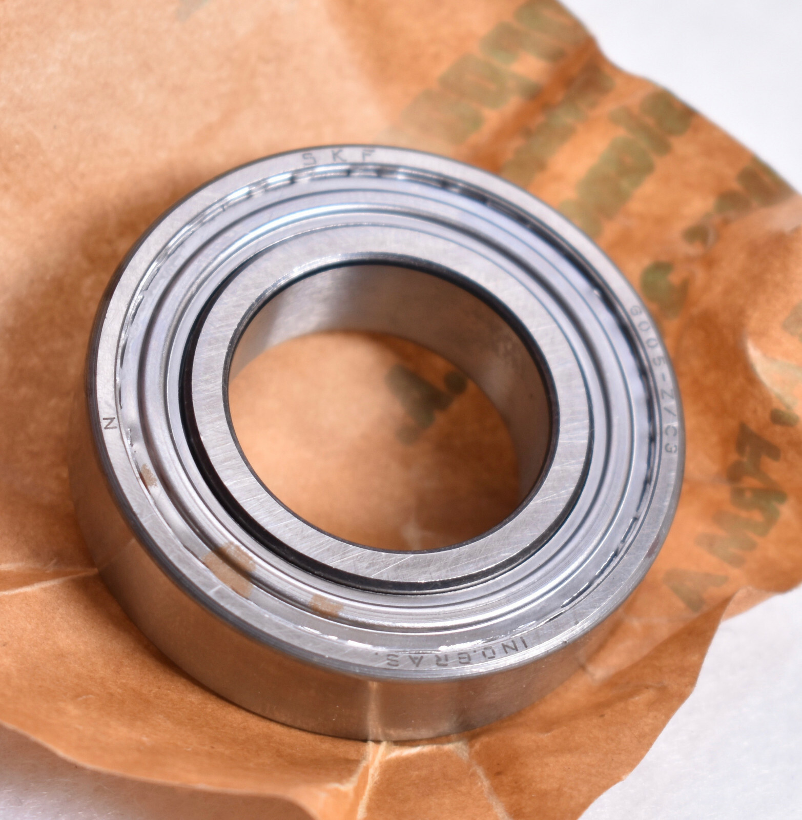 SKF Single Side Shielded Ball Bearing 6005-2ZJEM