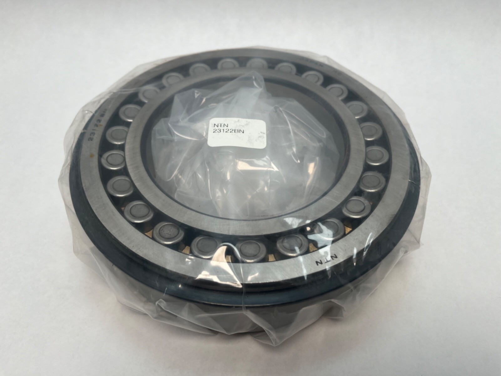 NTN 23122BN Spherical Bearing w/ Snap Ring 110x180x56 mm 23122 B N NR Japan
