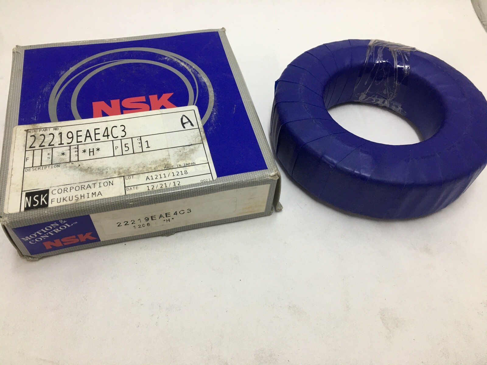 NSK 22219EAE4C3 Spherical Roller Bearing 95x170x43 mm 22219 EAE4 C3 22219C3