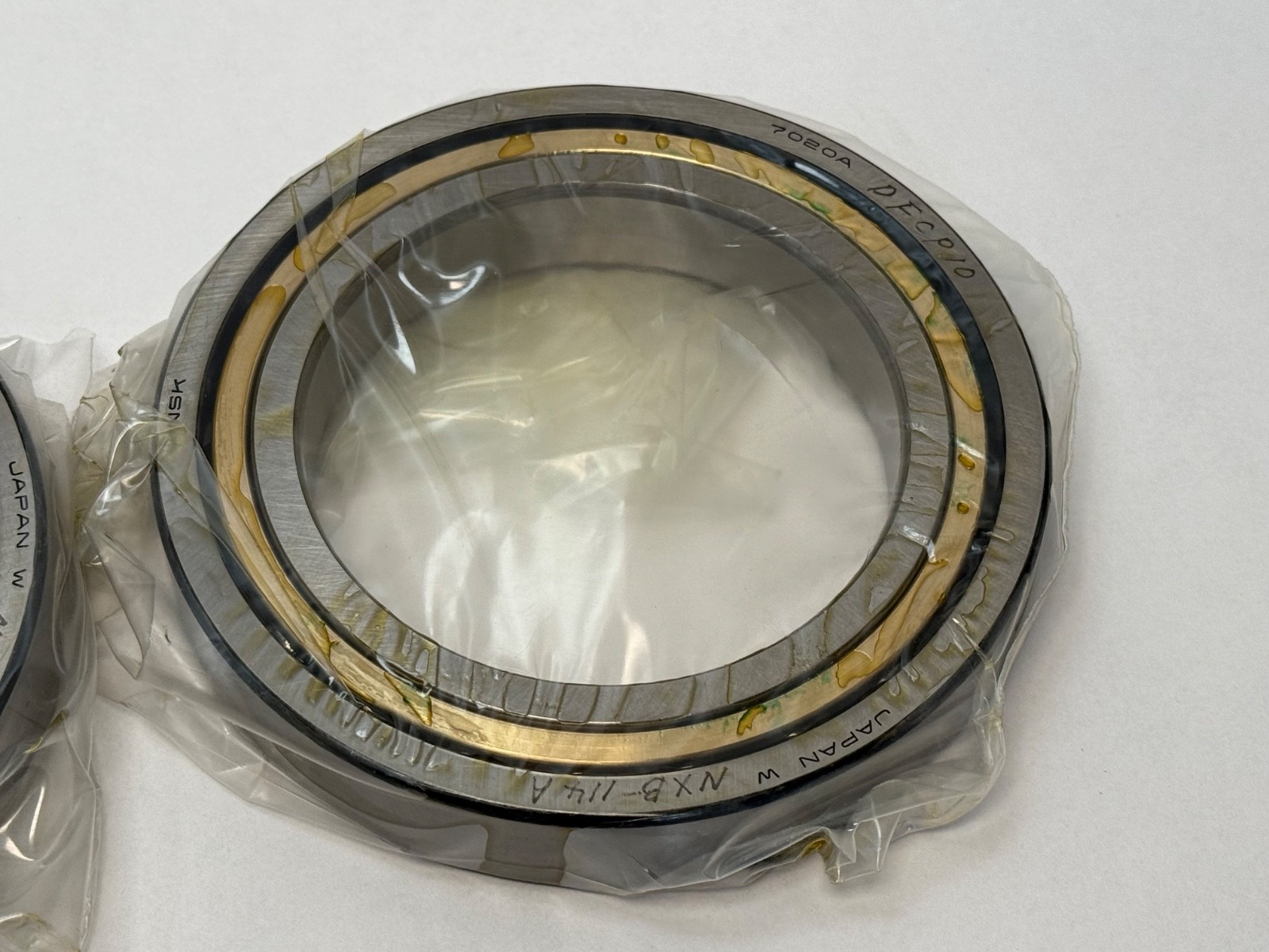 NSK 7020A Angular Bearing 100x150x24 mm 7020ACD 7020E 7020ADFCP10 2 Pcs