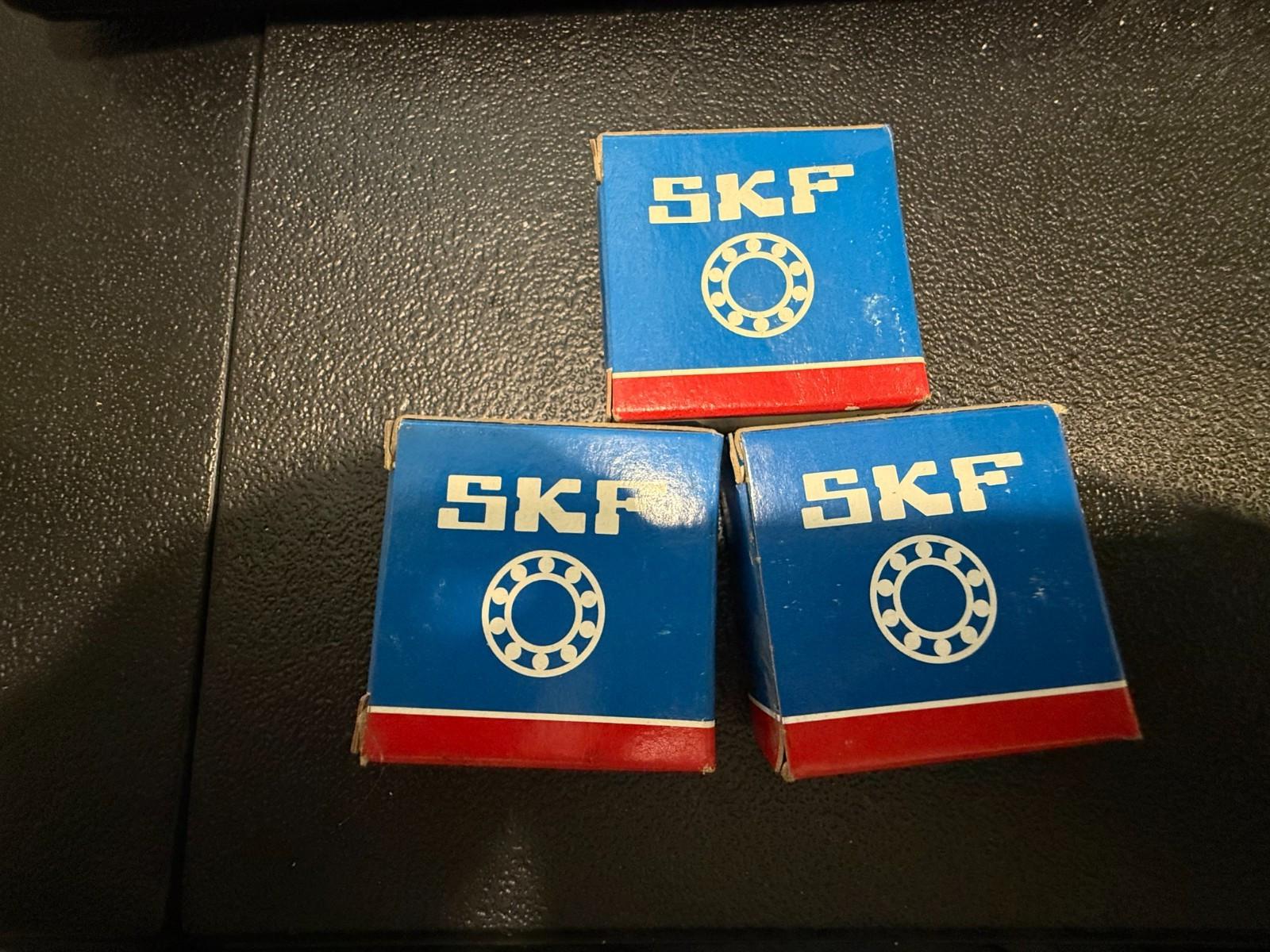 LOT OF 3 NEW OLD STOCK! SKF 6005-2RSJEM BEARINGS FREE SHIPPING USPS.