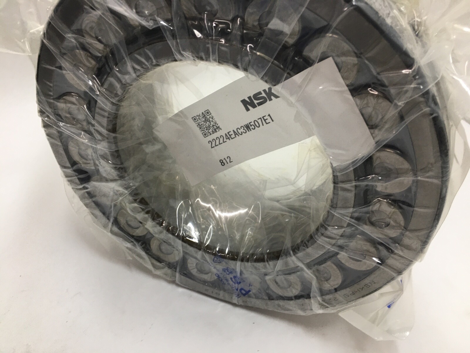 NSK 22224EAC3 Spherical Roller Bearing 120x215x58 mm 22224EAE4C3 22224 EA C3