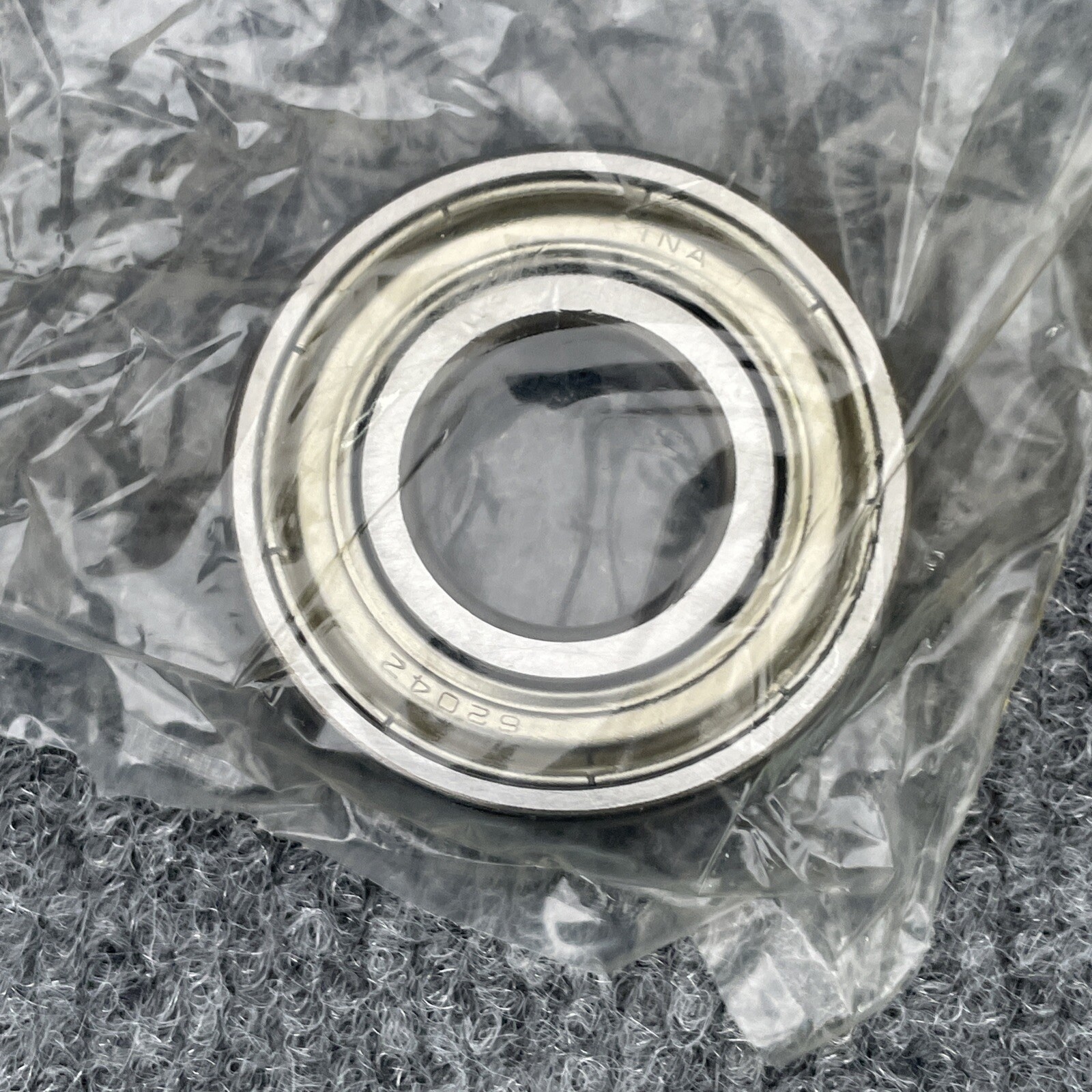 Lot of 4 – INA 6204 2Z C3 Deep Groove Bearing 20 mm ID 47 mm OD 14 mm Width New