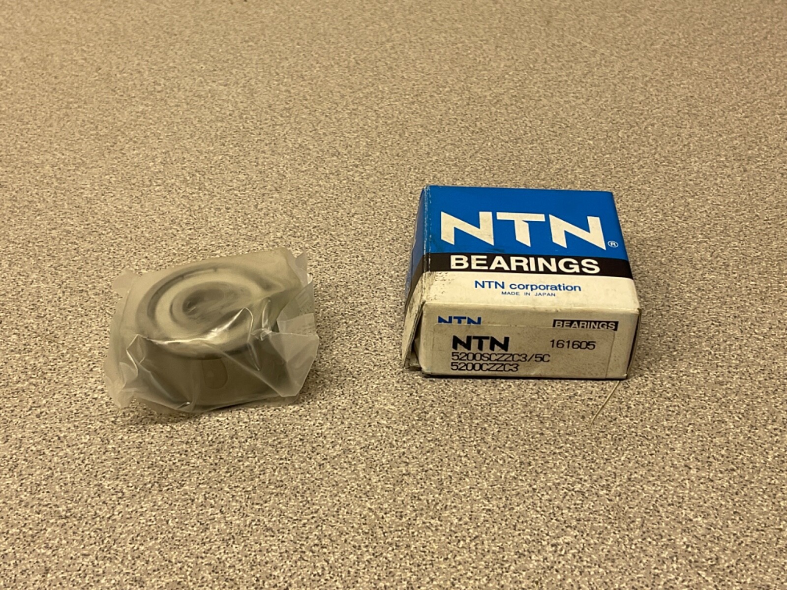 NEW NTN 5200CZZC3 Double Row Angular Contact Ball Bearing 30 OD x 10 ID x 14.3mm