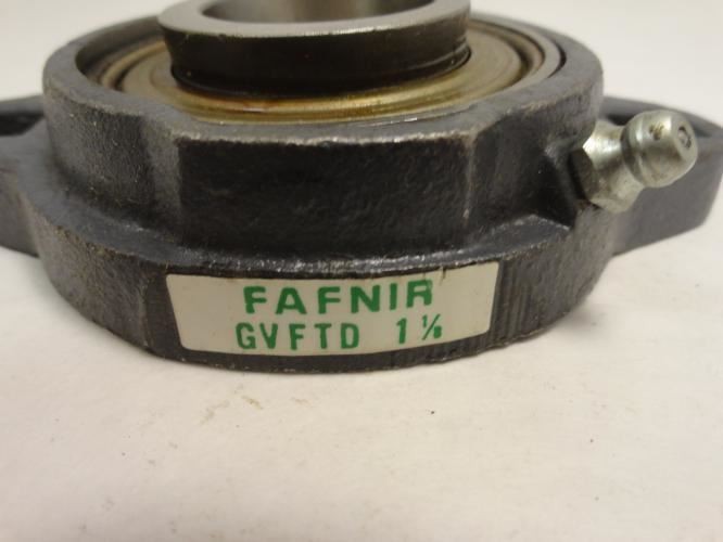 200767 New-Incomplete; Fafnir GVFTD 1 1/8 Flange Bearing 1-1/8″ (Missing collar)