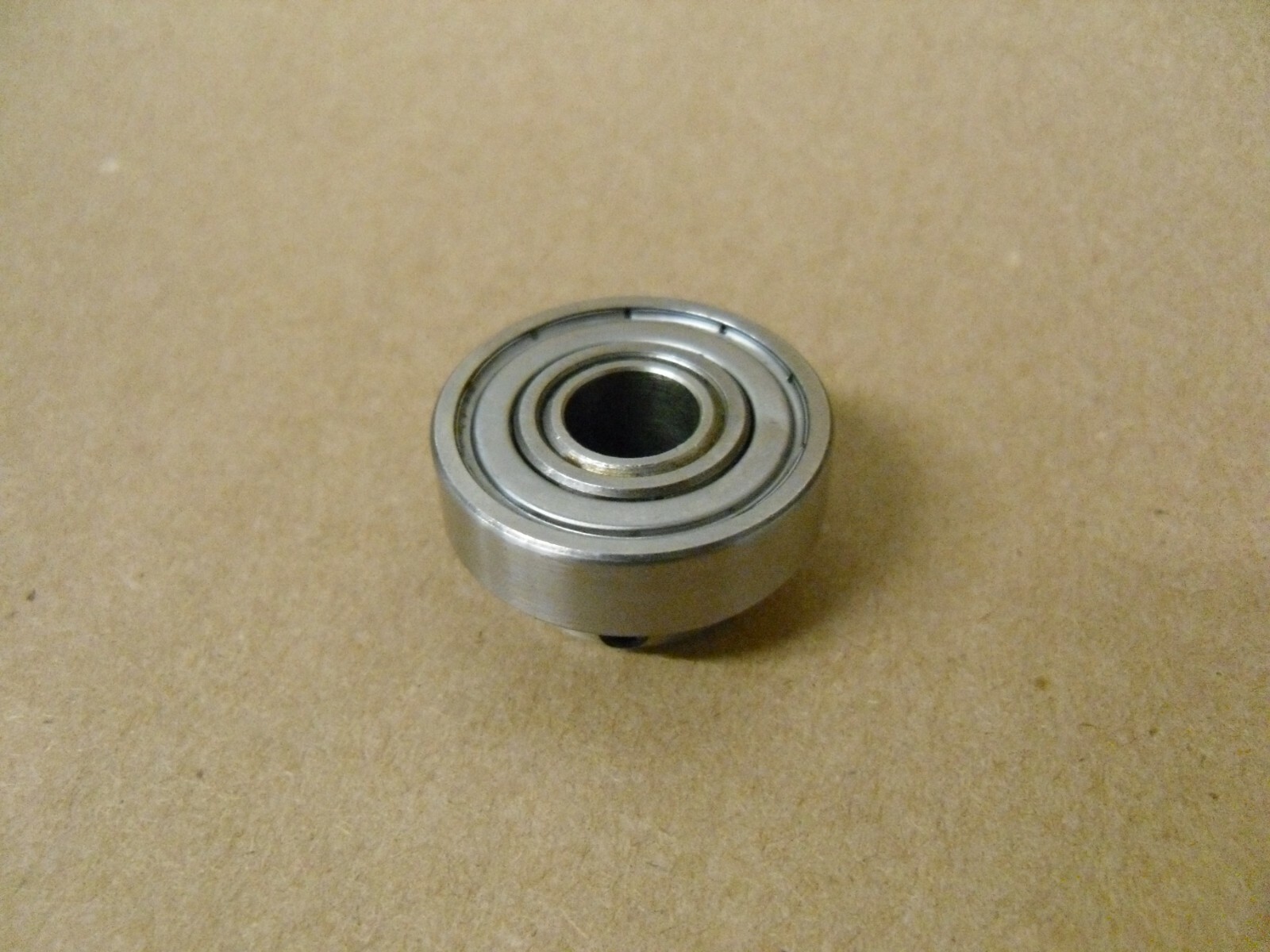 3/8″X1-1/8″X5/16″ SKF BALL BEARING INSERT FRANCE