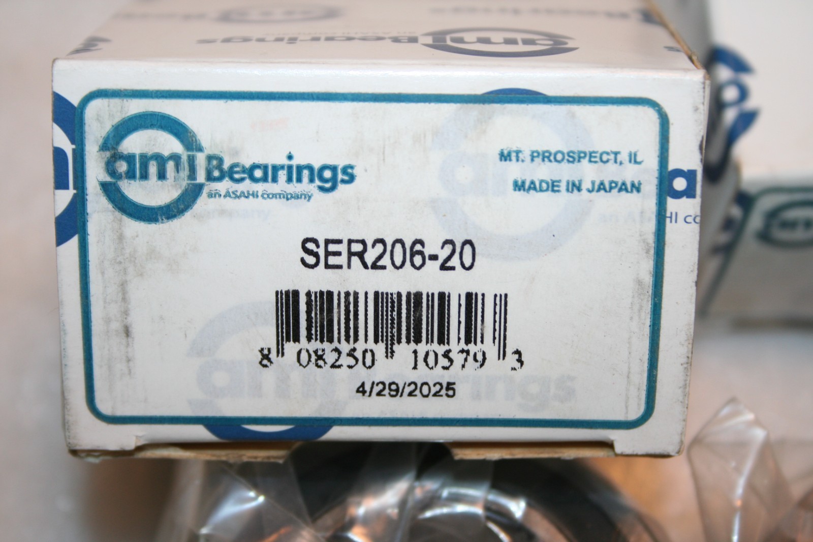 (Lot of 2) AMI SER206‑20 Insert Bearings, 1‑1/4″ Bore, Asahi Style * NEW *