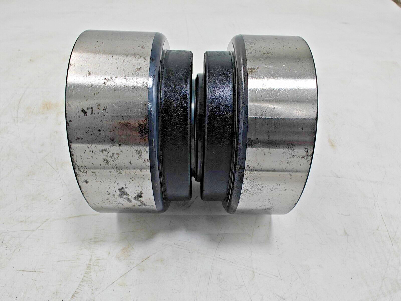 FAG F 566427 .H195 / F 805165 .03-01 Outboard / Inboard Wheel Bearing Pair of 2