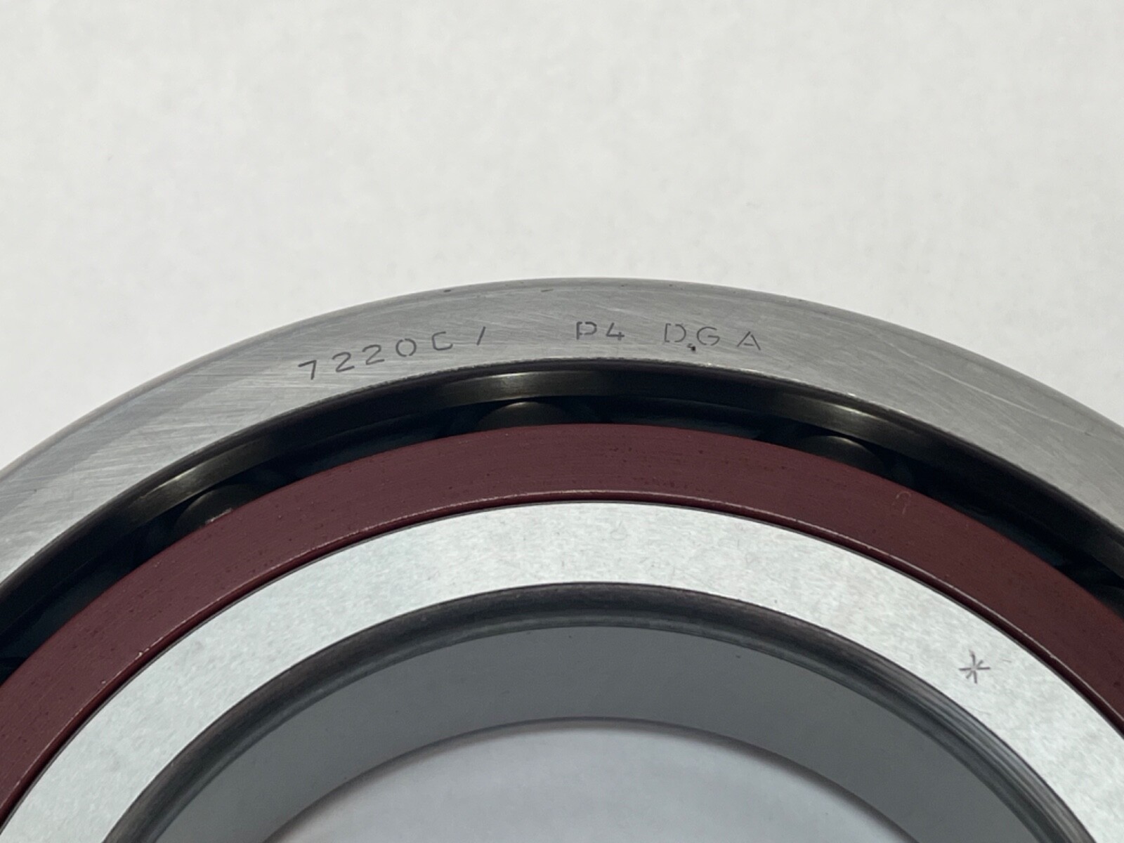 SKF 7220-CGA/P4 Angular Bearing 100x180x34 mm 7220C 7220-C-P4-DGA Italy