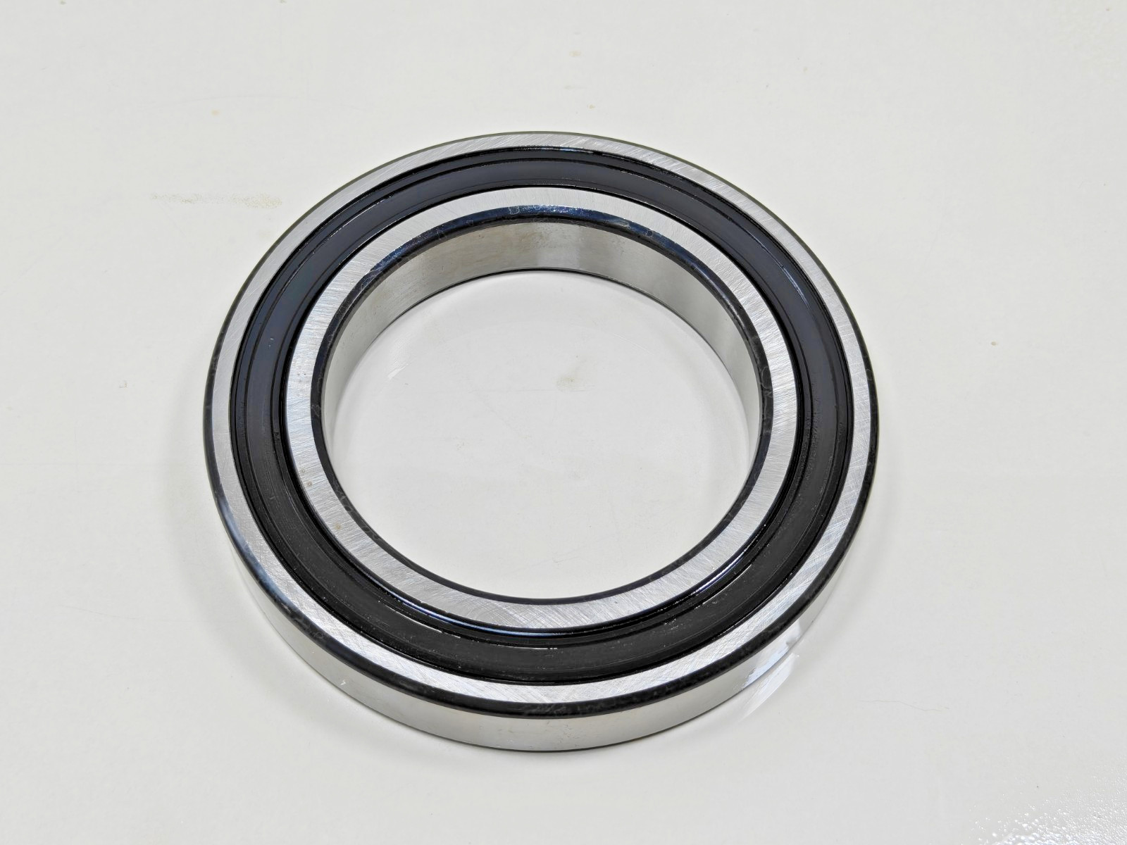 6022-2RS1 SKF Deep Groove Ball Bearing SKF 6022 2RS1 110x170x28mm 6022 2RS