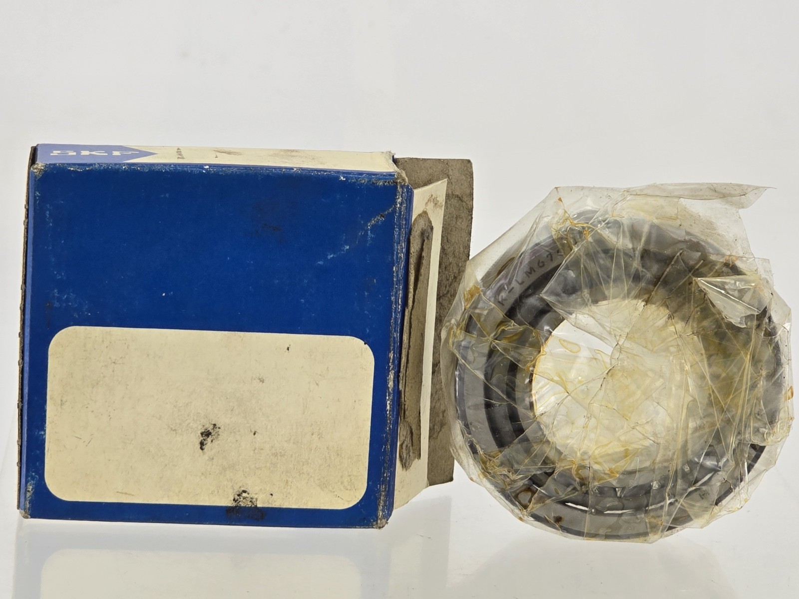 NOS CKLM67048 SKF Roller Bearing Germany