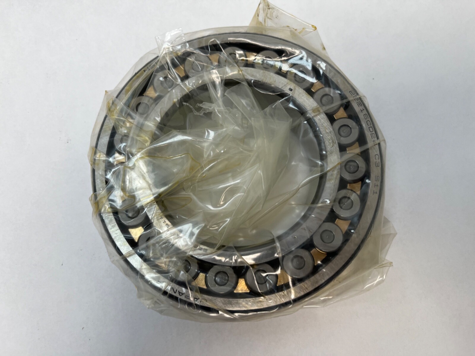 NSK 22216CAME4C3 Bearing 80x140x33 mm 22216 CA M W33/E4 C3 Japan