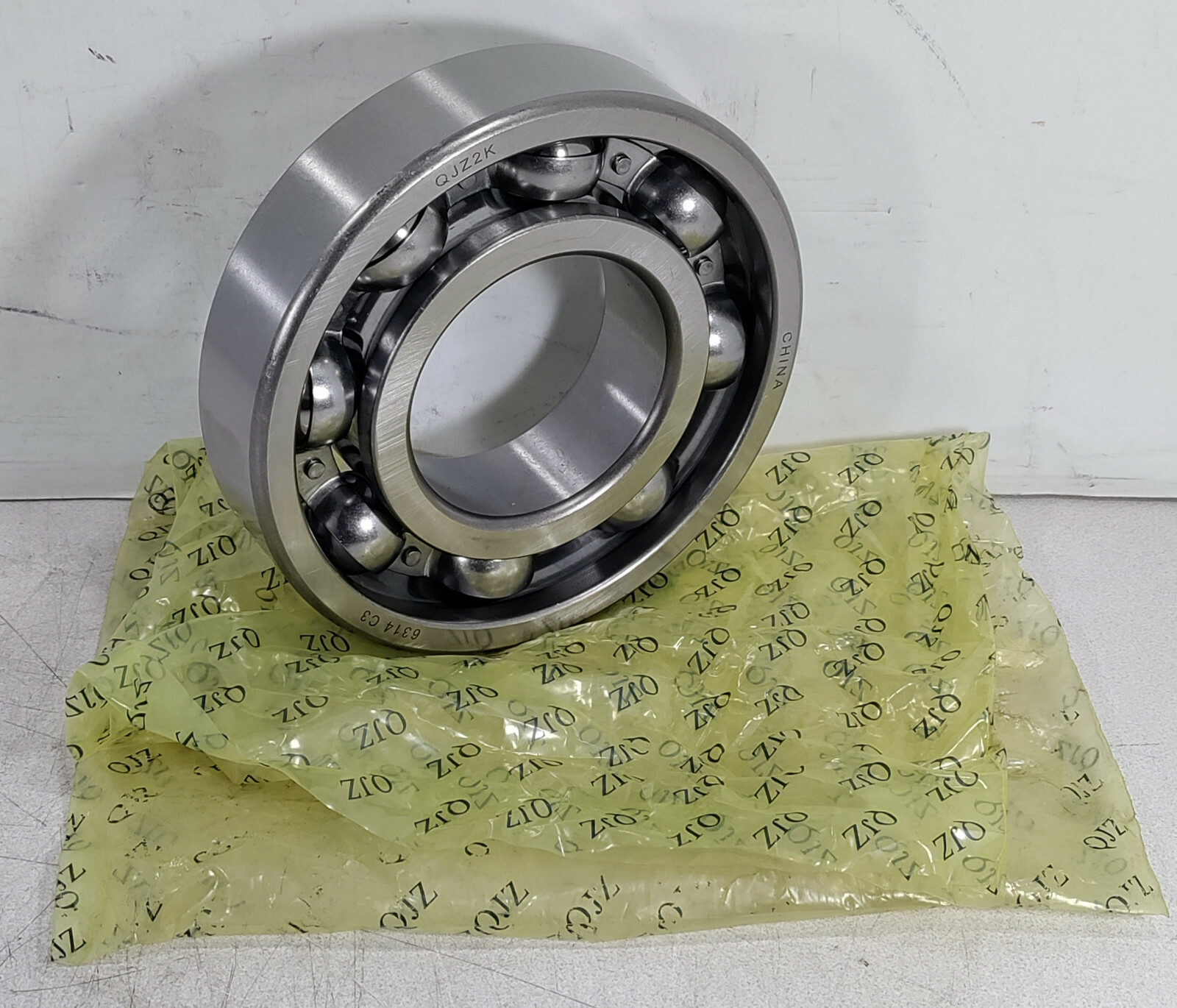 1 NEW QJZ 6314C3 DEEP GROOVE RADIAL BALL BEARING NNB***MAKE OFFER***