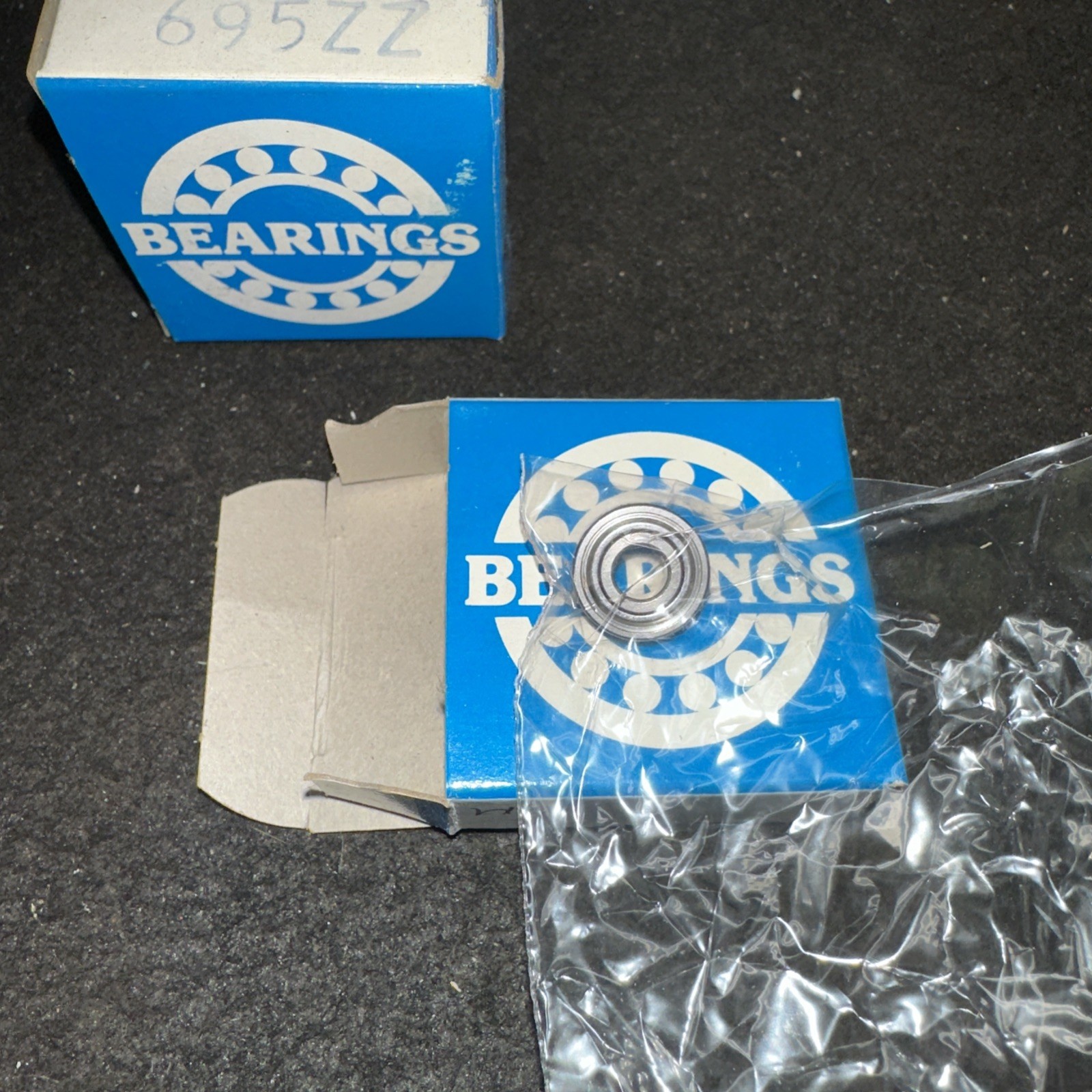 5x13x4mm Double Shield 695ZZ Ball Bearing Steel Bearing Lot Of 3 (st1014a)