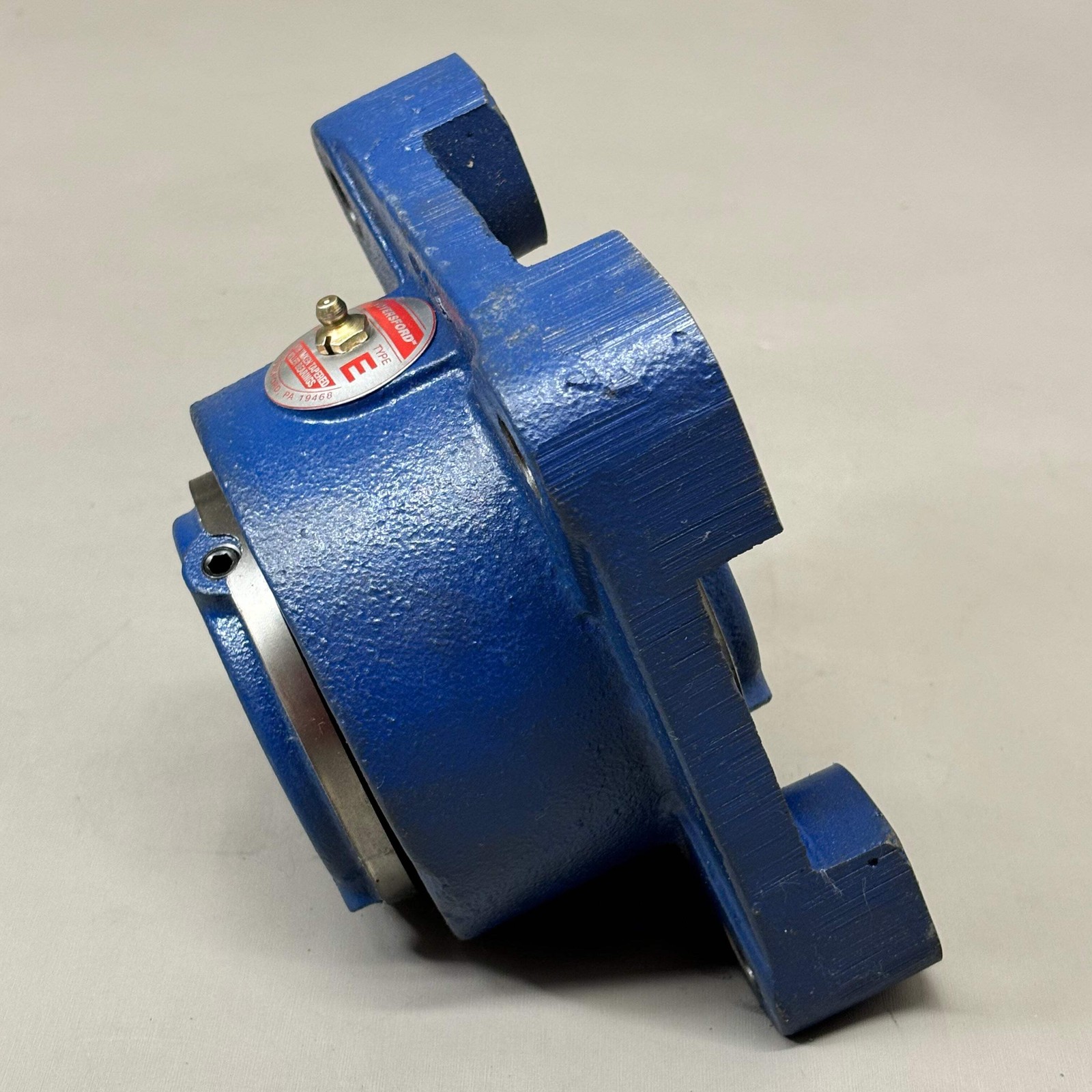 ROYERSFORD Type E 4-Bolt Square Flange Bearing 2-1/4″ Dual Locking 20-05-0204
