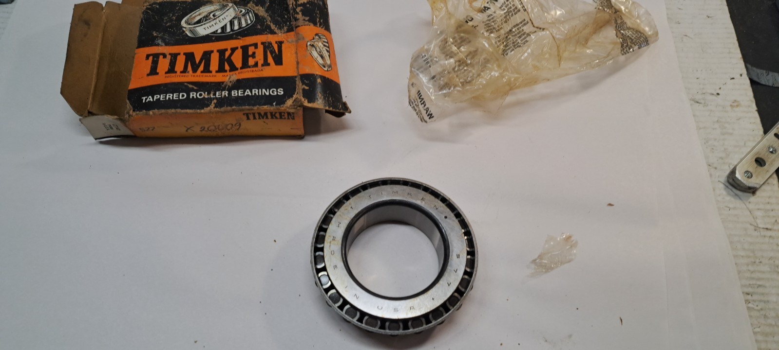 Timken 577 Tapered roller bearing cone NOS, Made In USA!!! ( 31701)