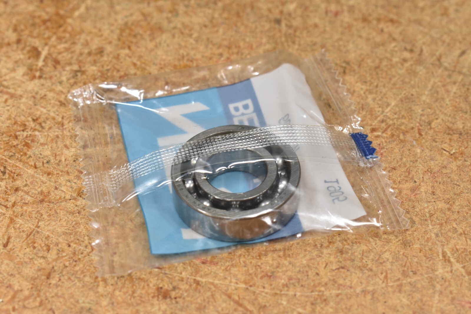 Lot Of 2 NTN 6002CM, Deep Groove Ball Bearing, Single Row, 15 x 32 x 9 mm