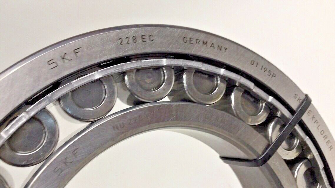 SKF NU228ECJ/C3 Used Cylindrical Roller Bearing 140mm ID x 250mm OD x 42mm Width