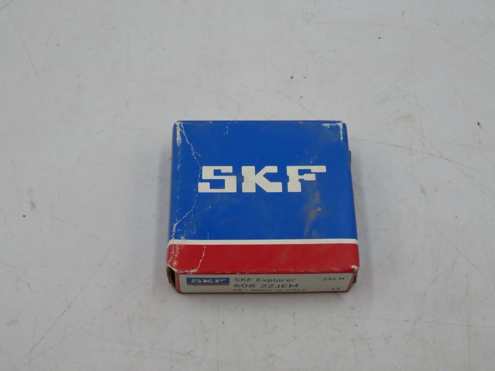 NEW SKF 608 2ZJEM Radial & Deep Groove Ball Bearing – Straight Bore, 8 mm ID, 22