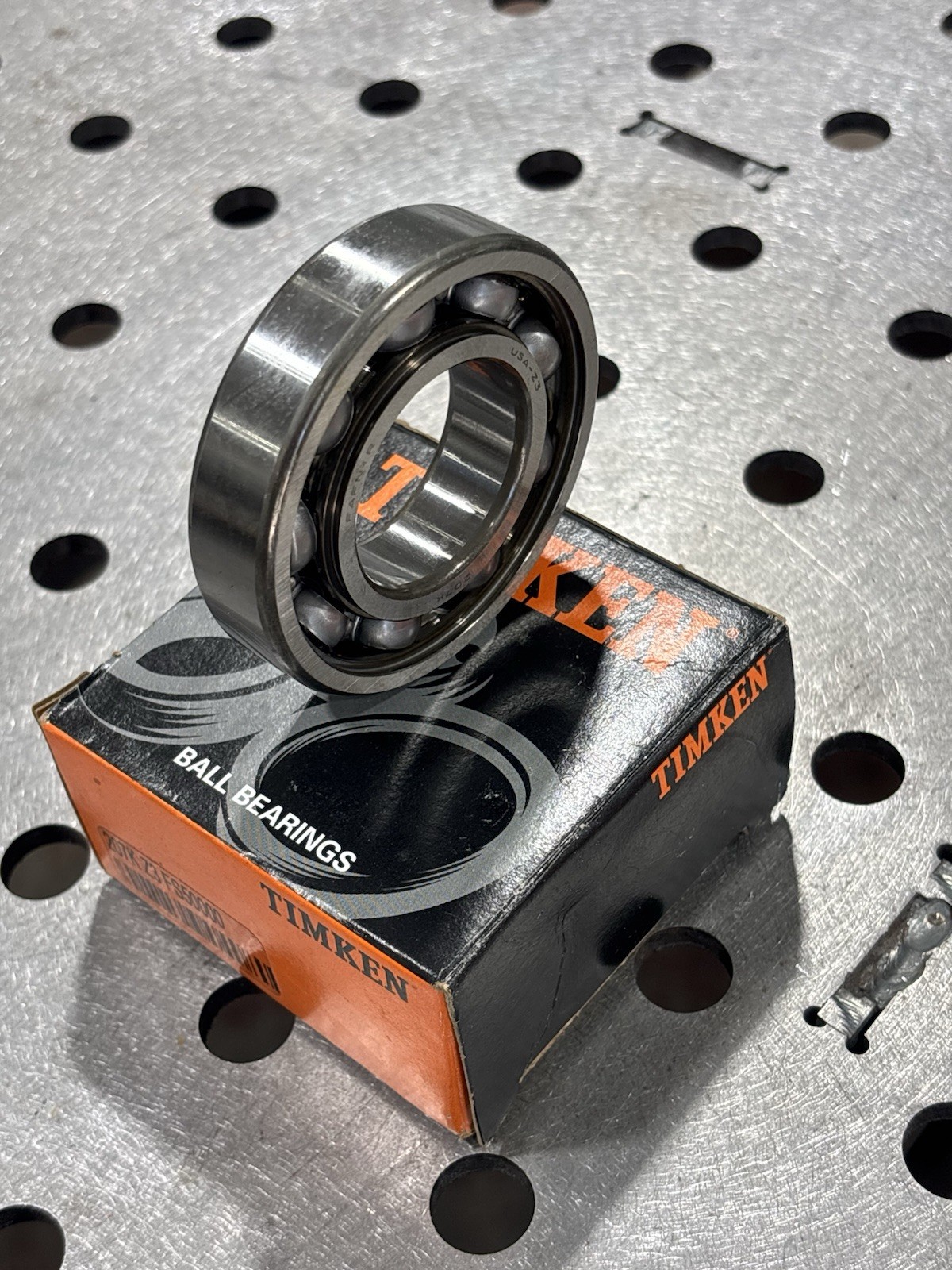 Timken Ball Bearing 207K Z3 FS50000 Steel 20.8mm Bore 72mm OD 19mm