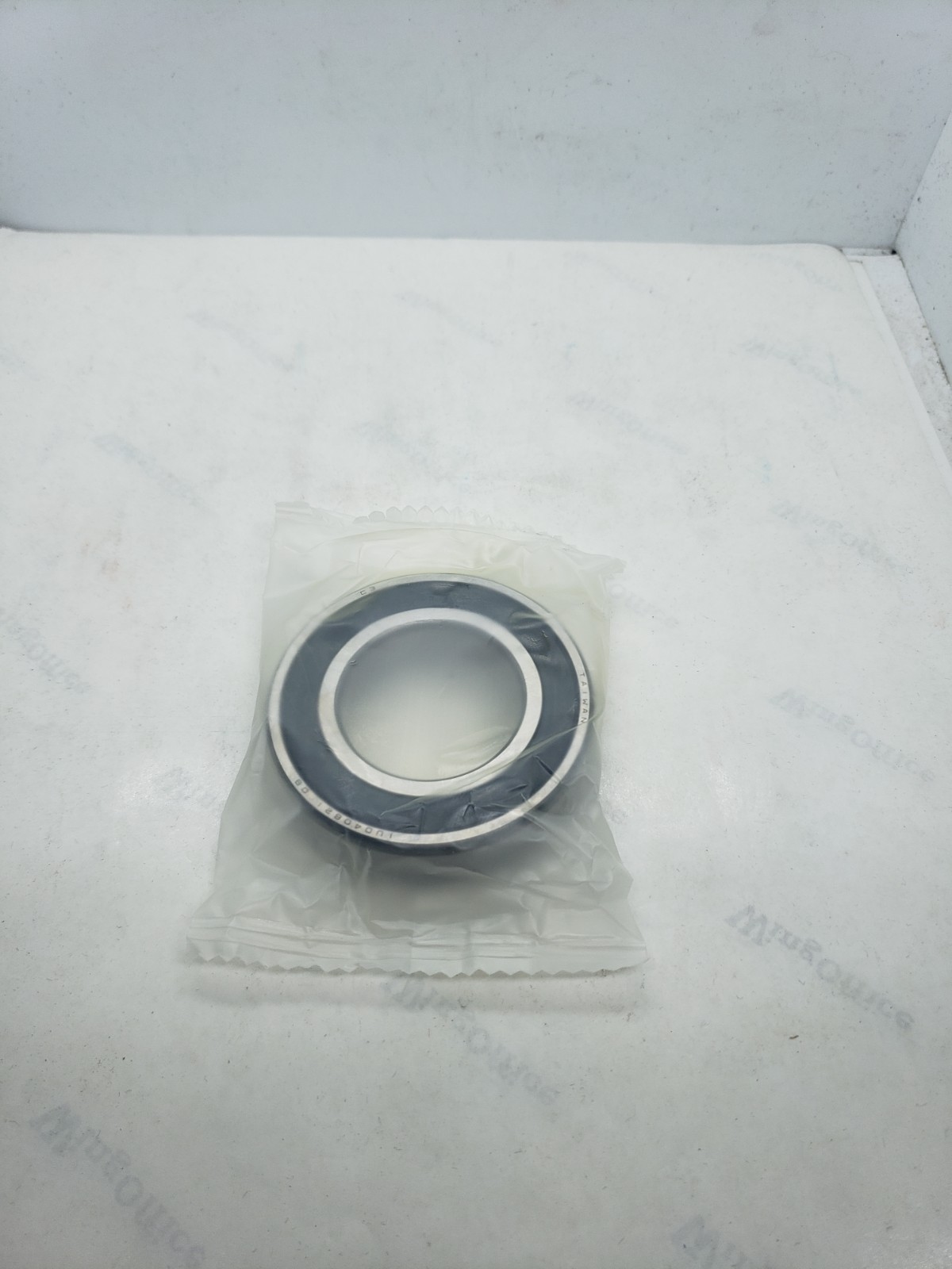 NTN 6006LLBC3/EM SINGLE ROW RADIAL BALL BEARING 30x55x13mm, LOT OF 2, NIB