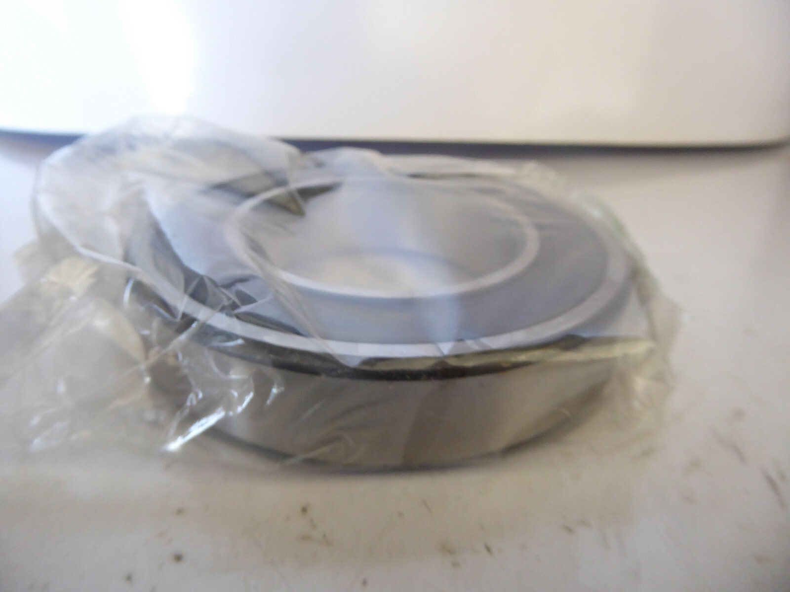 SNR 6212EEJ30D43A50 Spherical Roller Bearing New