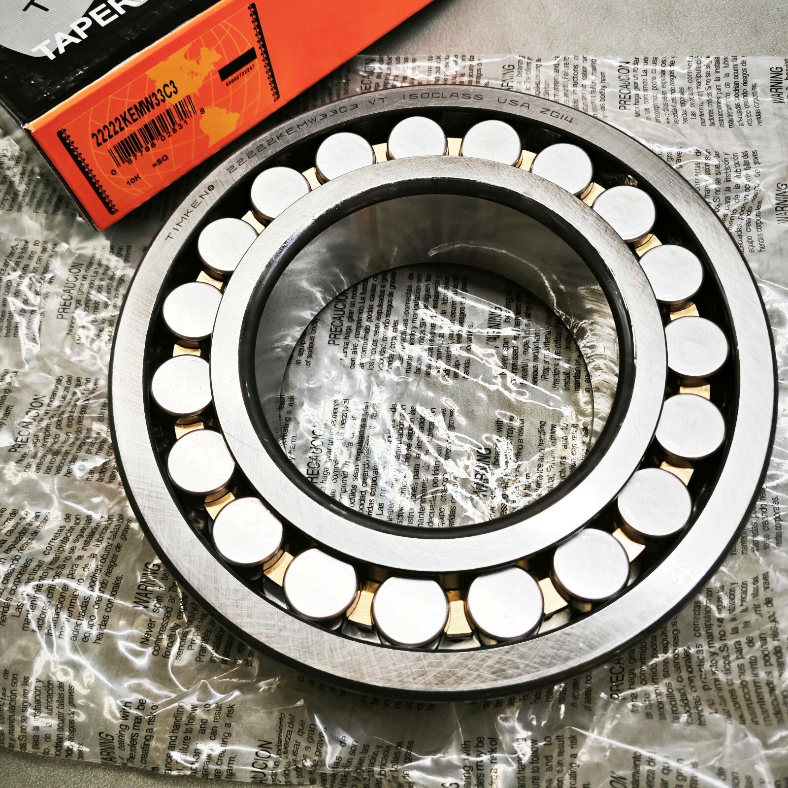 Timken New Spherical Roller Bearing 110 x 200 x 53 mm 22222KEMW33C3
