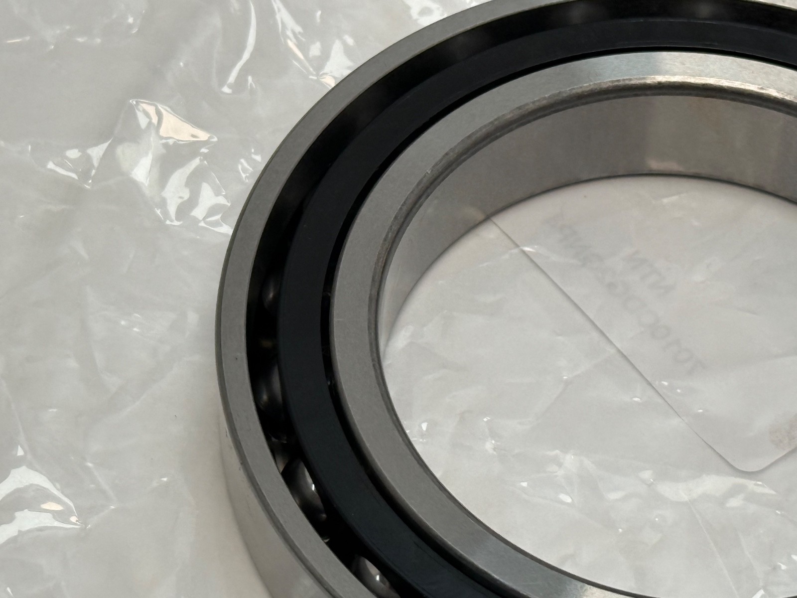 NTN 7017CDG2/GNP4 Angular Contact Bearing 7017C 7017-CD/P4ADGA 85x130x22 mm