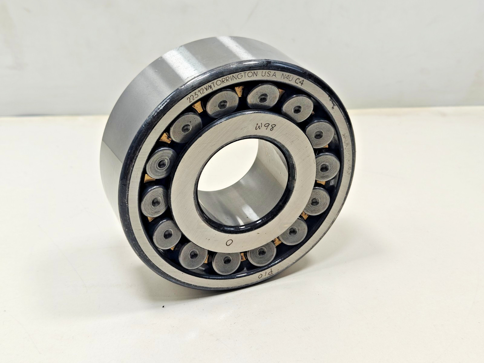 22312YM-W98-C4 Torrington Spherical Roller Bearing Undersized Bore 22312 YM W98
