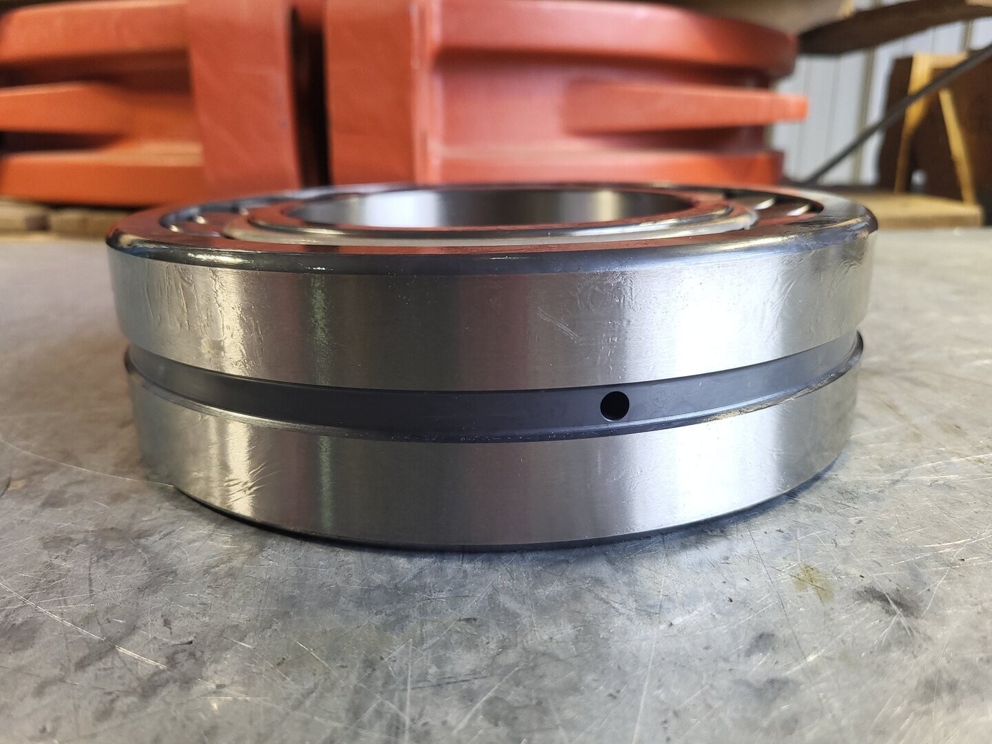 SURPLUS NEW SKF 22226 EK/C3 Spherical Roller Bearing