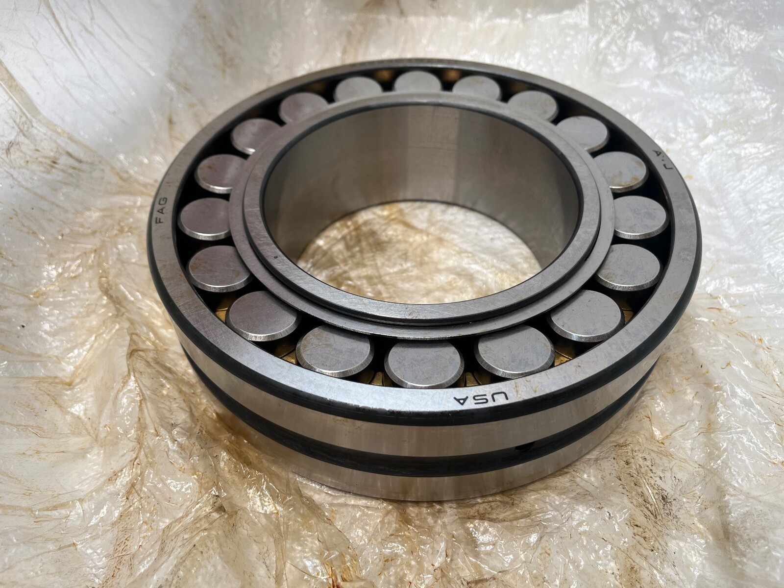 FAG 22224ESK.C3 Spherical Bearing 120x215x58 mm 22224-ES-K-M-C3-W33 USA