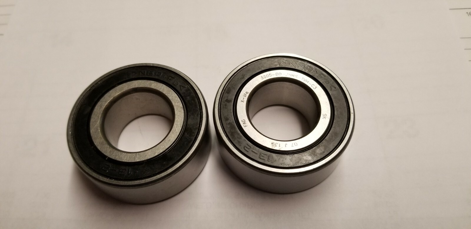 NBR+Fe #3205-BD-2HRS 25mm X 52mm New Ball Bearing