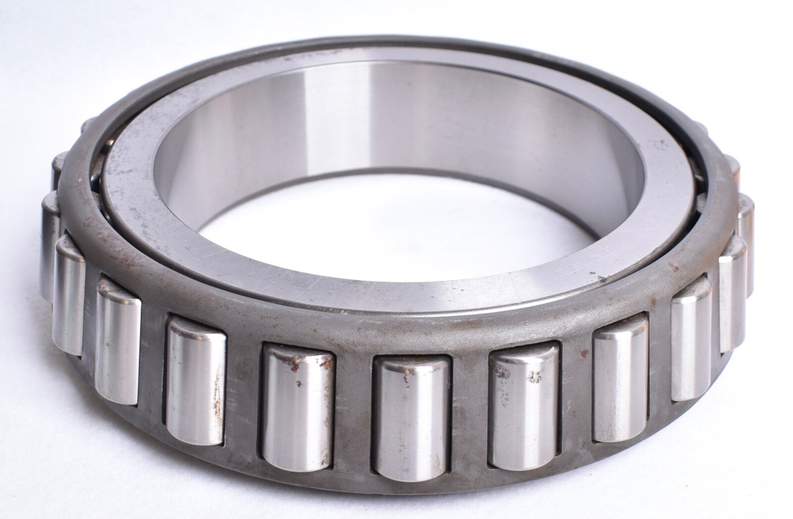 Timken Tapered Roller Bearing 8.5″ Bore x 2.75″ Width EE130851