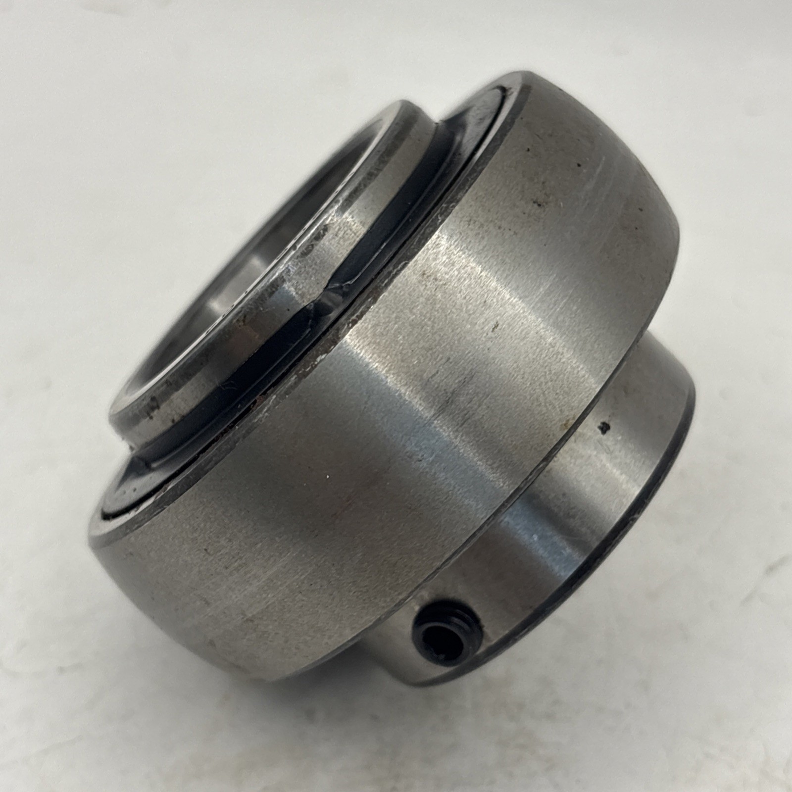 NTN UC206-104 Bearing