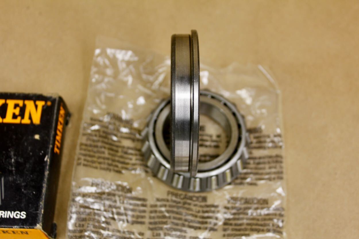 Timken 11300-B 11300B Flanged Race Cup + Timken 11162 Tapered Roller Bearing