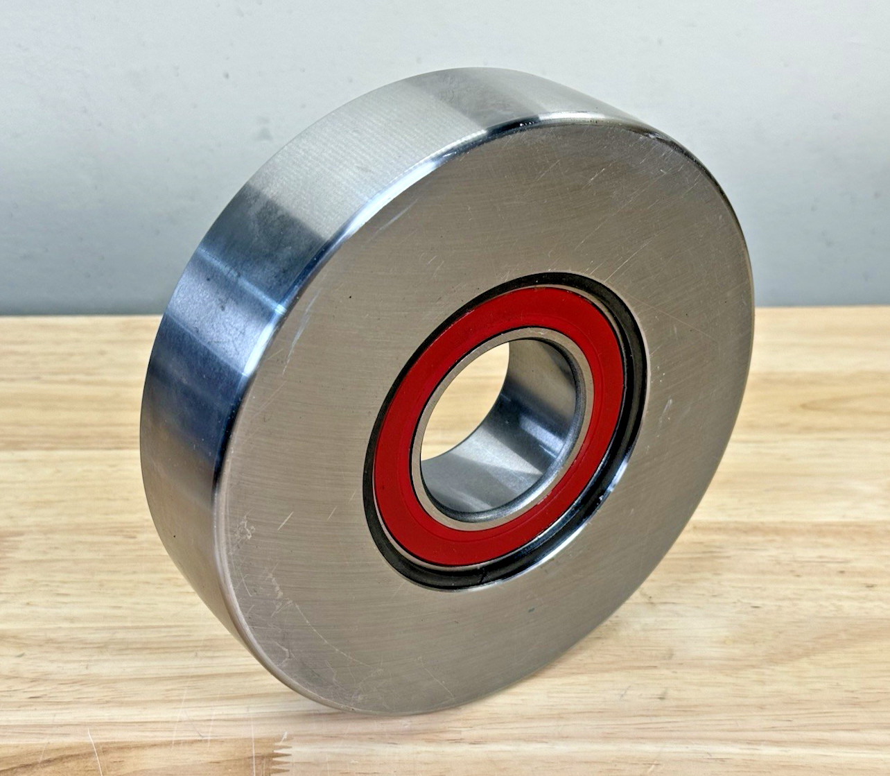 MG5211VFF Forklift Mast Guide Bearing